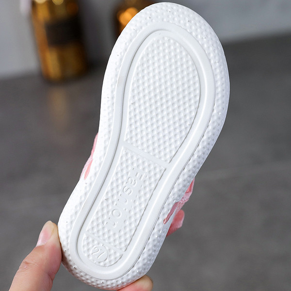 Alkalmi gyerekszandál rózsaszín és fehér színben lányoknak