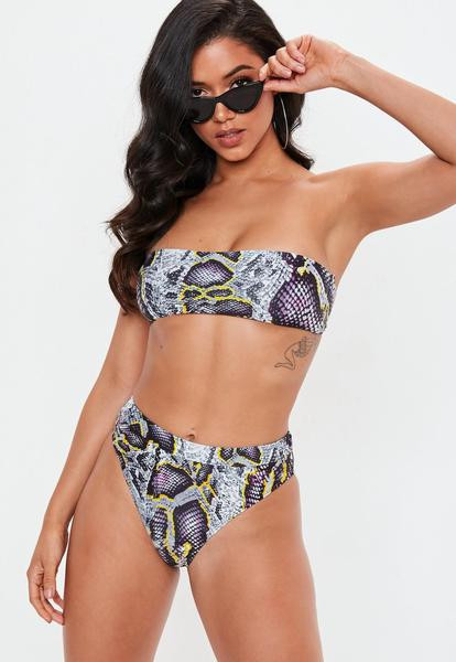 Modern kétrészes fürdőruha többféle mintával