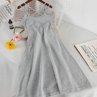 Modern női ruha vékony pántokkal széles modell három színben