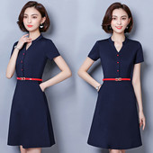 Stílusos női ruha V-nyakú kék színben