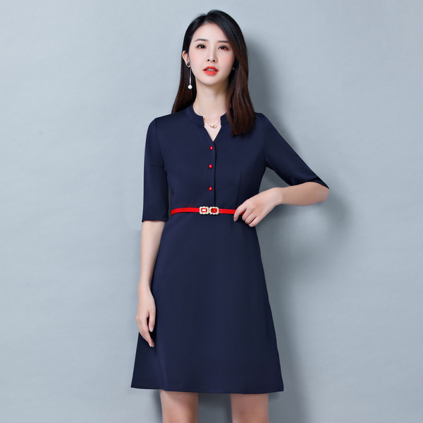 Stílusos női ruha V-nyakú kék színben