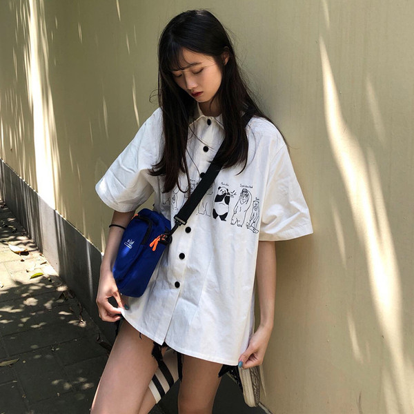 széles, alkalmi női ing fehér és fekete mintával