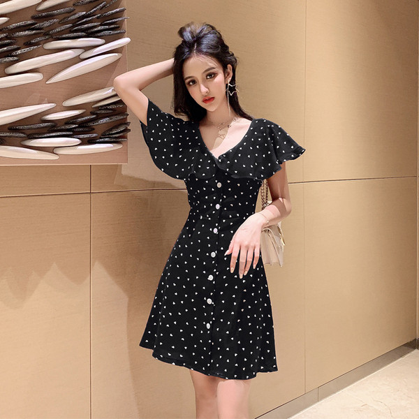 Alkalmi női ruha piros és fekete pöttyökkel