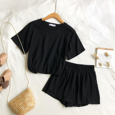 Kétrészes női napi szett több színben