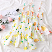 Stílusos női felső vékony pántokkal