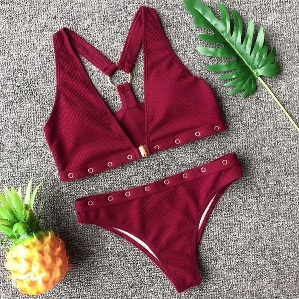 Kétrészes fürdőruha négy színben