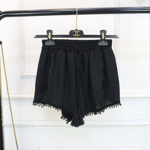 Alkalmi női rövidnadrág nyakkendővel több színben