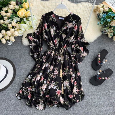 Nyári női ruha virágos motívumokkal, lótusz ujjú több színben