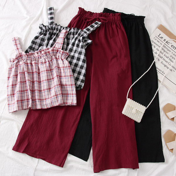 Modern női szett kétrészes felsőből és nadrágból