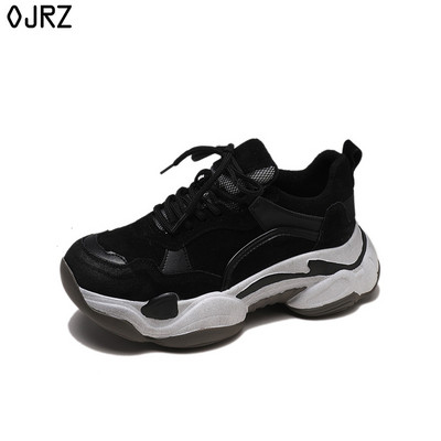 ÚJ női tornacipő modell fehér és fekete színben