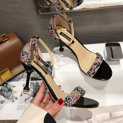 Női elegáns, magas sarkú cipő három modellben