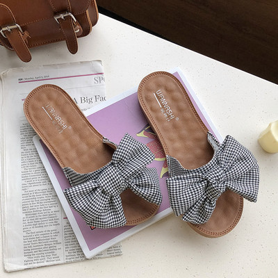 Női modern kockás papucs szalaggal, két színben