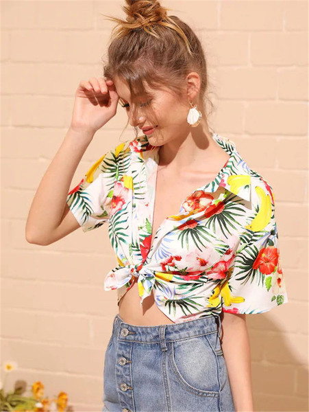 Színes női ing rövid ujjal és gombokkal