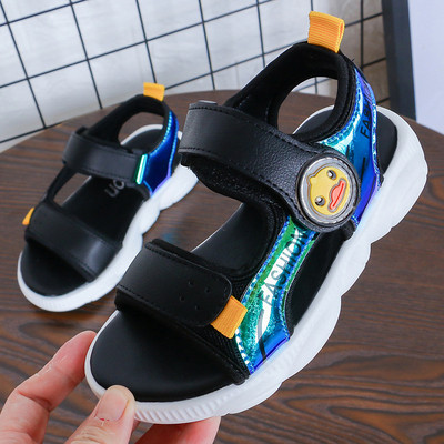 Alkalmi gyerekszandál fiúknak két színben felirattal