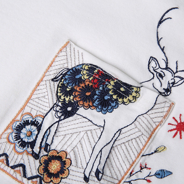 Nyári, fehér színű, rövid ujjú női póló