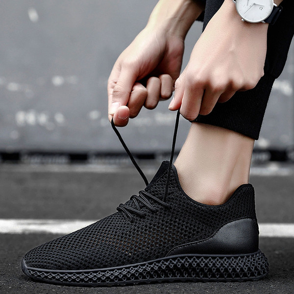 Alkalmi férfi tornacipő három színben