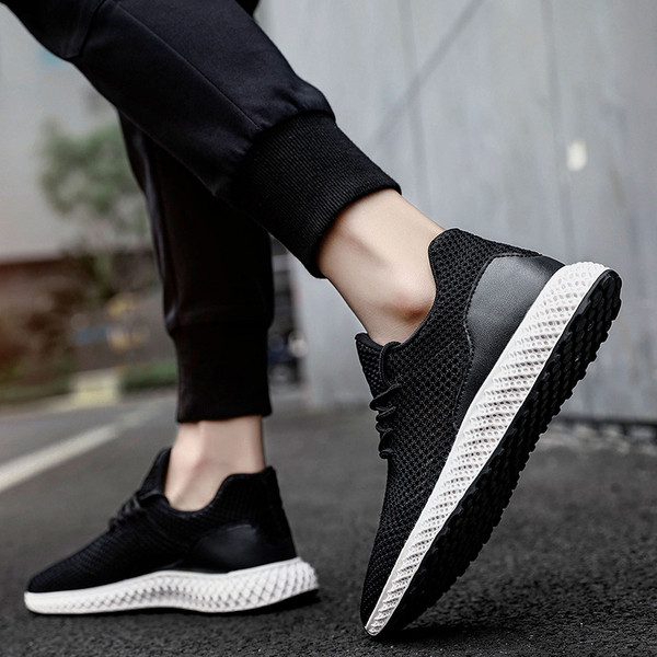 Alkalmi férfi tornacipő három színben