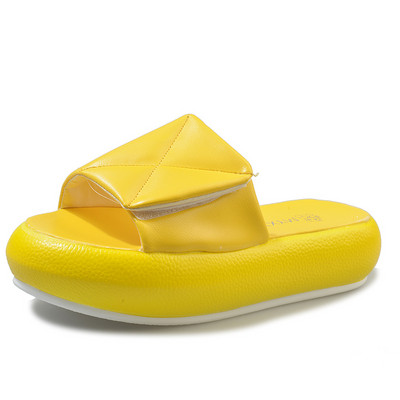 Modern női papucs vastag talppal, három színben