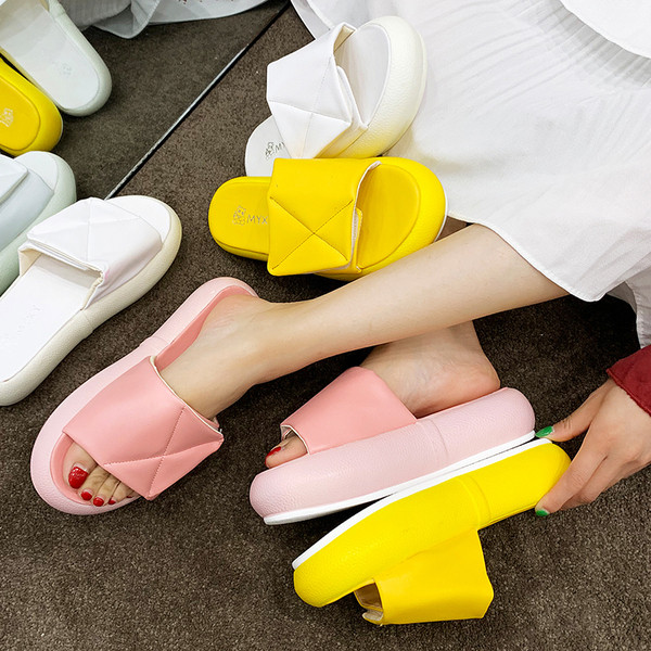 Modern női papucs vastag talppal, három színben