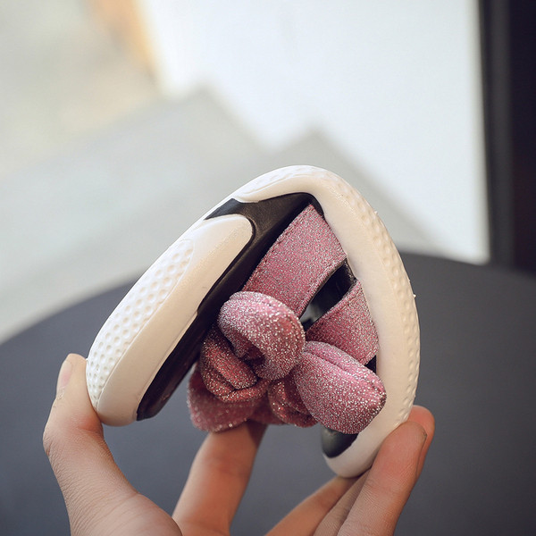 Modern gyerekpapucs három színben - lányoknak