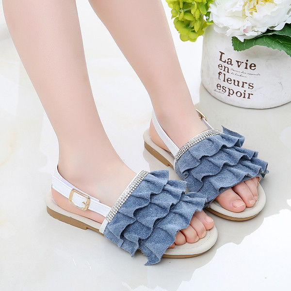 Aktuális gyerekszandál három színben - lányoknak