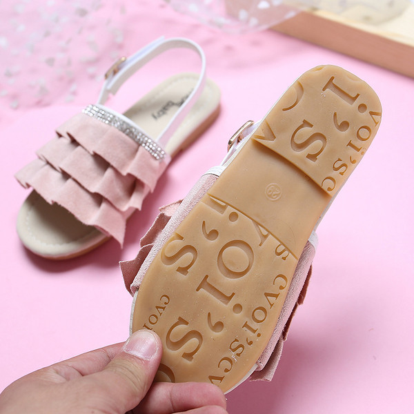 Aktuális gyerekszandál három színben - lányoknak