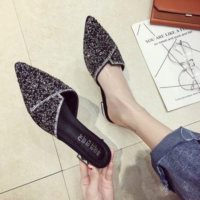 Stílusos női papucs kétféle kivitelben - hegyes modell