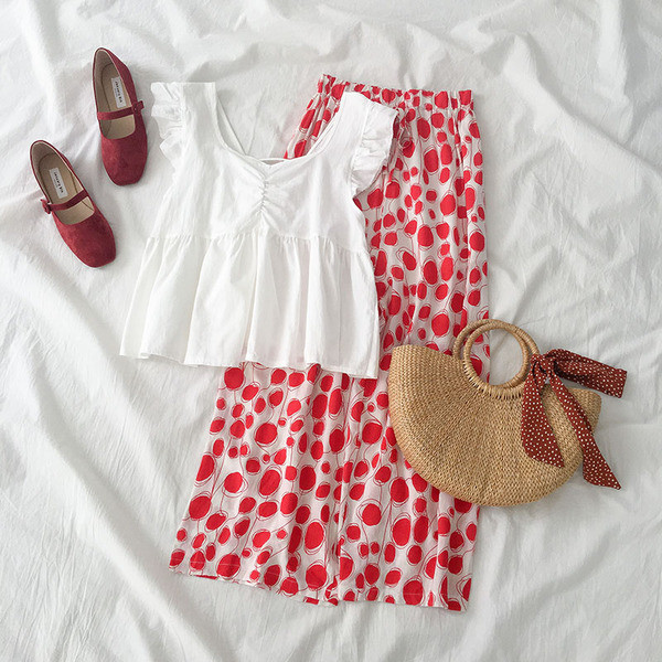 Női felső és széles nadrág szett