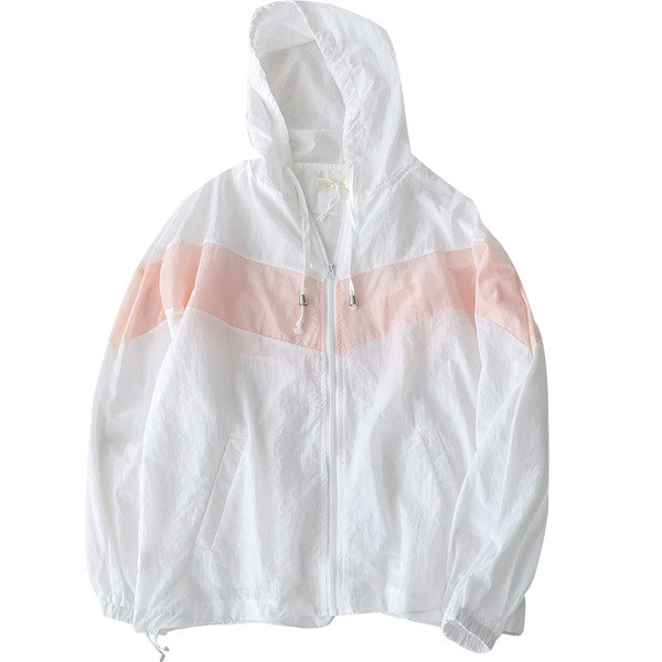 Vékony, fehér női kabát