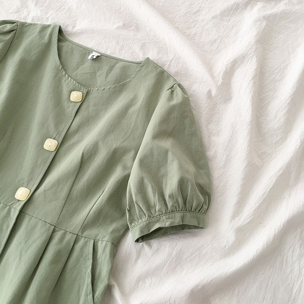 Női alkalmi ruha gombokkal