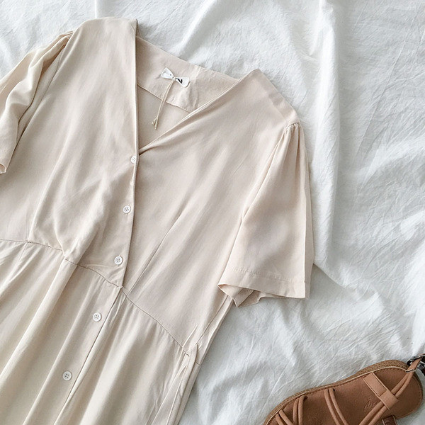 Lezser széles ruha két színben gombokkal