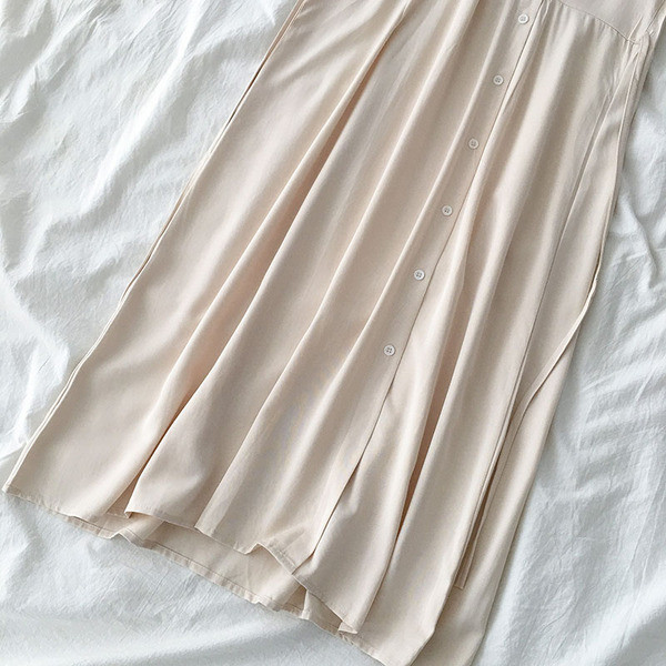 Lezser széles ruha két színben gombokkal