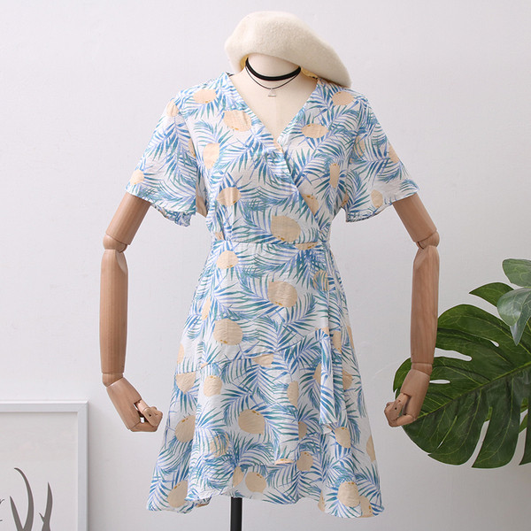 Színes aszimmetrikus női ruha három színben