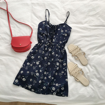 Καθημερινό φόρεμα με ιμάντες και floral print