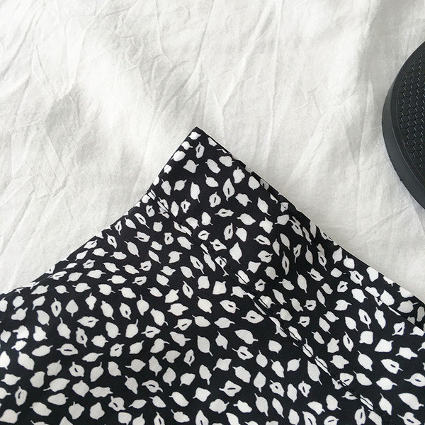 Női rövidnadrág magas derékkal