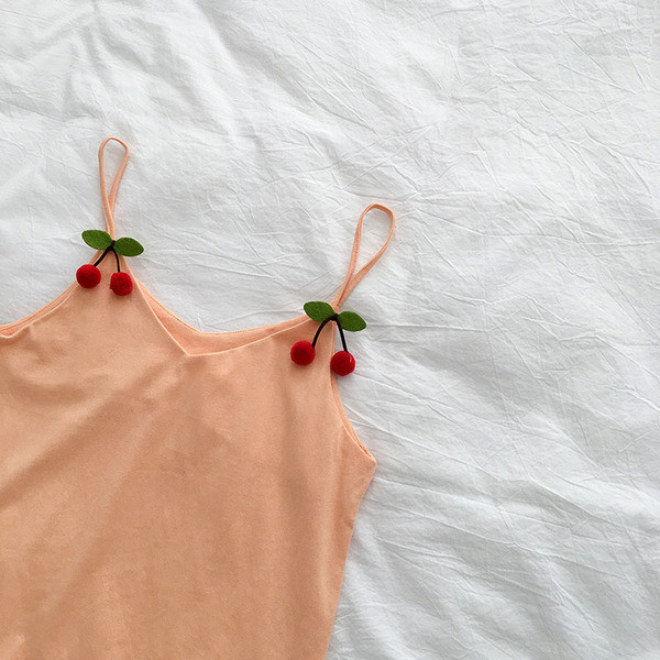 Póló különböző színekben 3D elemmel