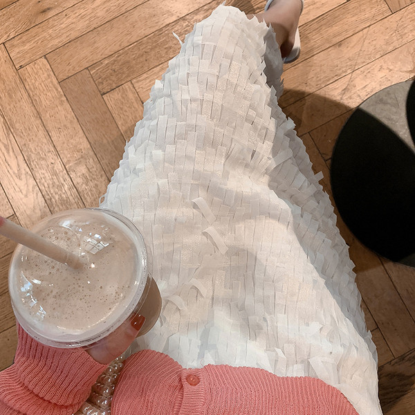 Aktuális női fehér szoknya