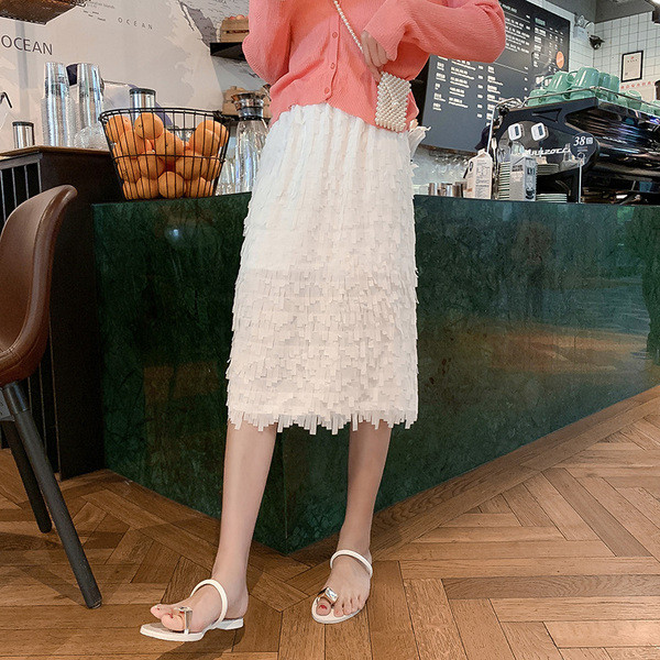 Aktuális női fehér szoknya