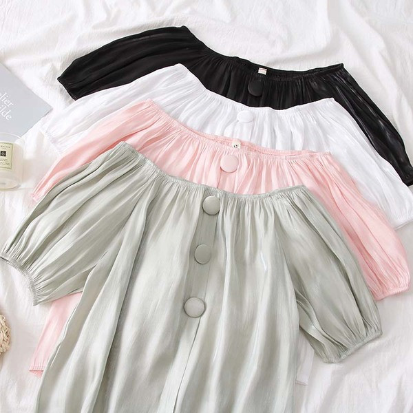 Modern női blúz csupasz váll és gombokkal több színben