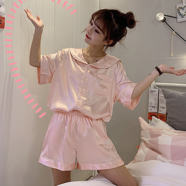 Kétrészes női pizsama fehér és rózsaszín színben