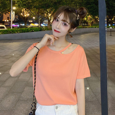 Blúz rövid ujjú fém elemmel, három színben - fehér, narancs és fekete