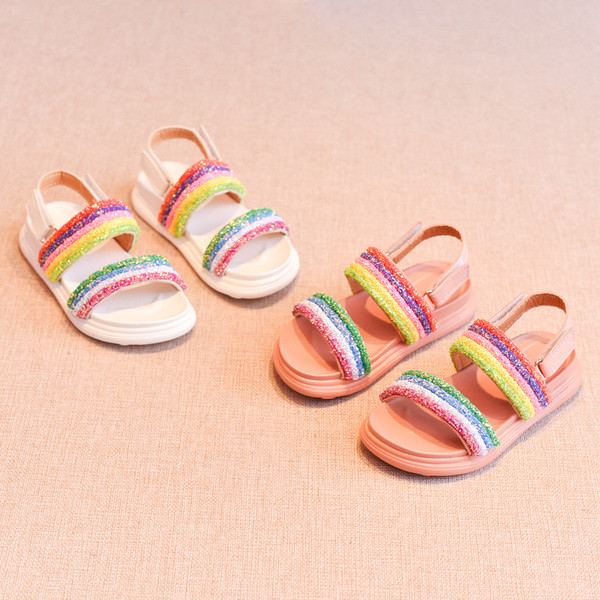 Jelenlegi gyerekszandál lányoknak - két színben