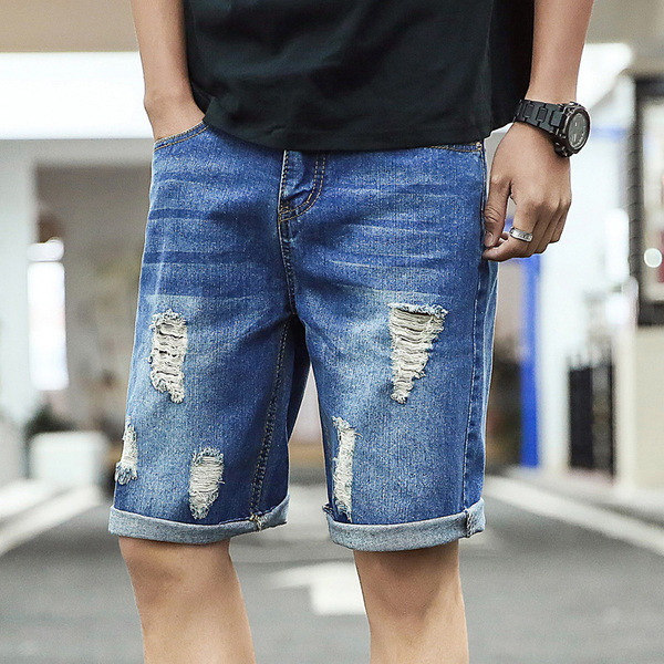 Modern férfi rövidnadrág szakadt motívumokkal, két színben