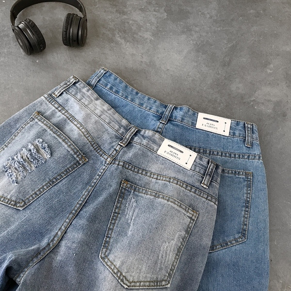 Pantaloni scurți moderni pentru bărbați cu motiv rupt în două culori