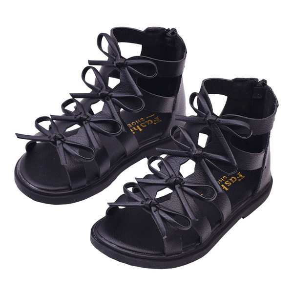 Öko bőrből készült gyerekszandál fehér és fekete színben - lányoknak