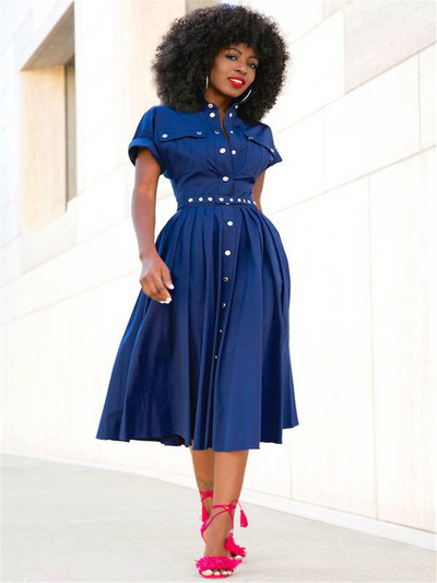 Modern női ruha modell rövid ujjú kék színben