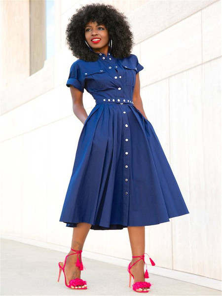 Modern női ruha modell rövid ujjú kék színben