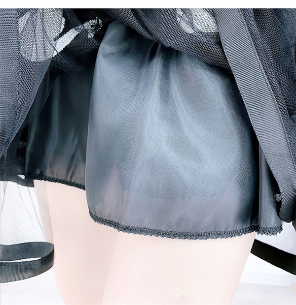 Modern női szett kétrészes szoknya + 3D elemes póló két színben