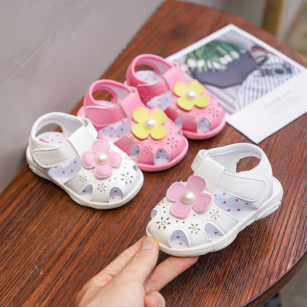 Gyermekszandál két színben 3D elemmel lányoknak