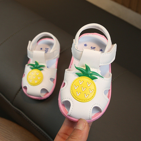 Sandale pentru copii alb și roz - pentru fete